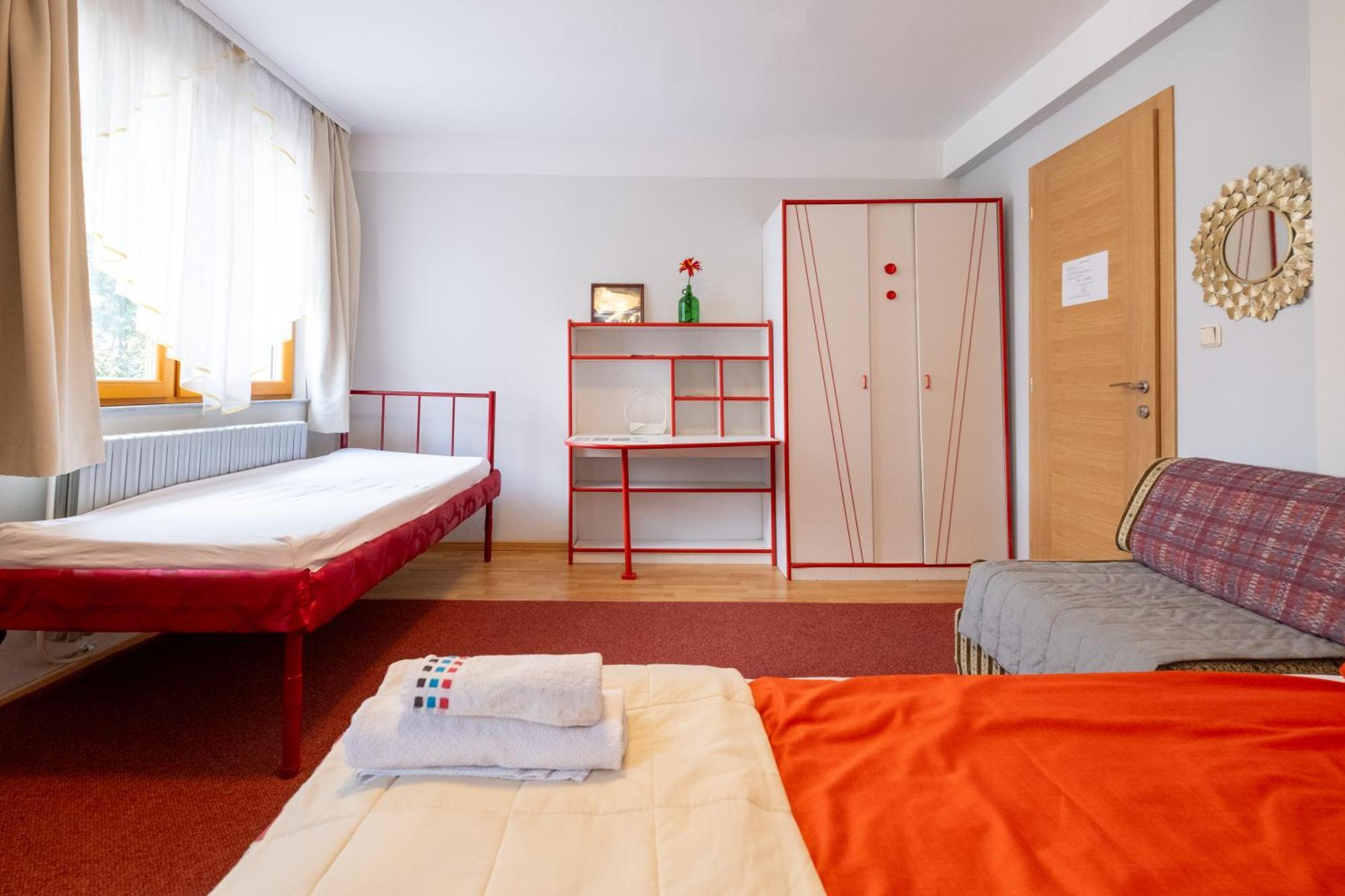 Guesthouse Rose SJJ Esterno foto